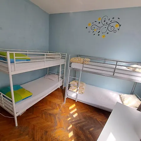 Funhouse * Bükreş