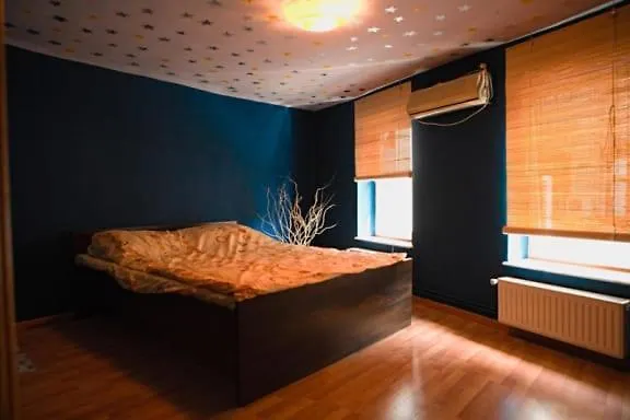 Funhouse * Bucureşti